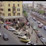 Un Borghese piccolo piccolo - Litigio di Giovanni con ragazzo, su via Casilina lato piazza del cannone