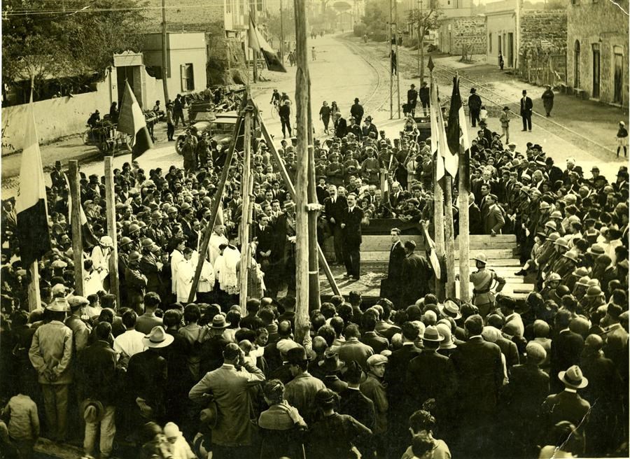 Posa della prima pietra del Monumento del Cannone