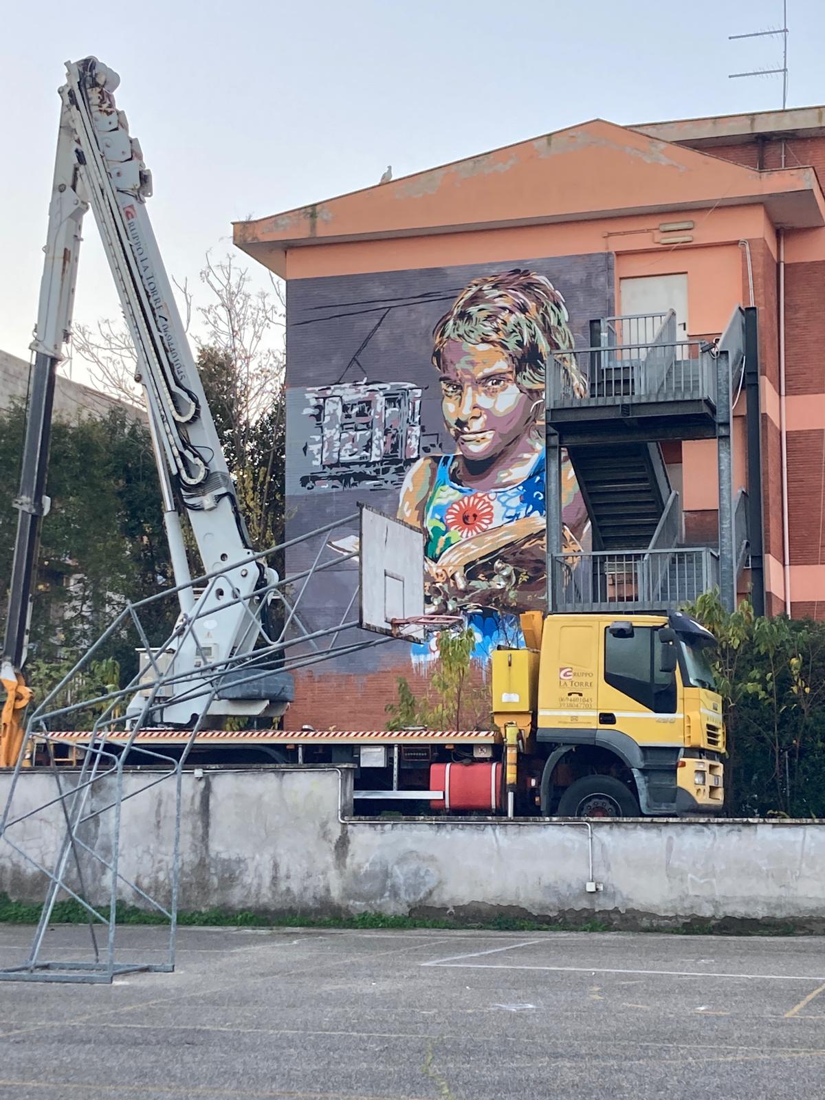 Centocelle: i murales di E.P.ART firmati da Diavù